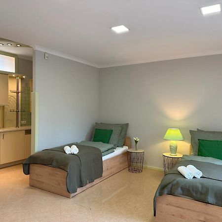 Apartamenty Pod Dzwonkiem Wadowice Buitenkant foto